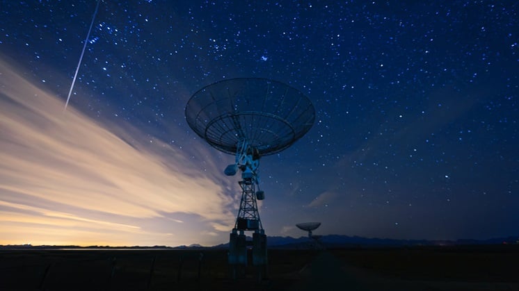 Satellite-dish-night-sky-746-419.jpg