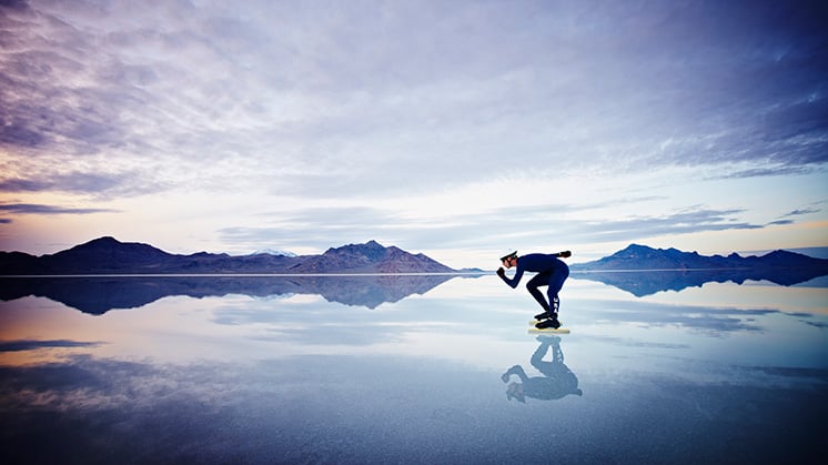 speed-skating-lake-746-419.jpg