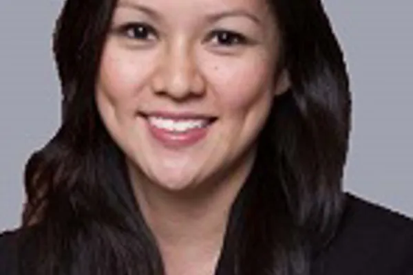 amanda-chow-150-200.jpg